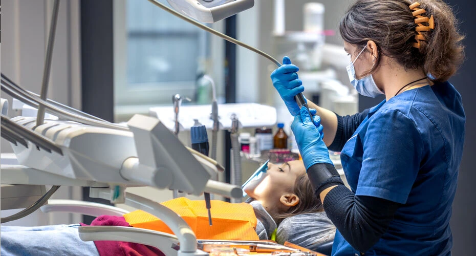 junior_dental_care_pediatric_dental_surgery_general_anaesthesia_for_children